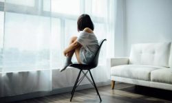 Вне реальности: что такое диссоциация, чем она опасна и как ее преодолеть