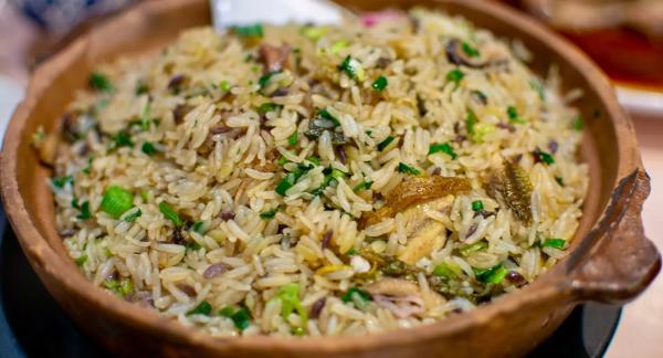 Можно даже на диете: полезные рецепты вкусного плова