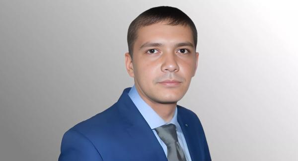 Французский жим с гантелями: как правильно выполнять на трицепс (видео)
